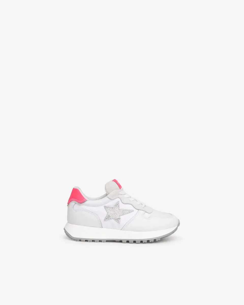 NeroGiardini Sneakers fete piele cu stea aplicata 31-39