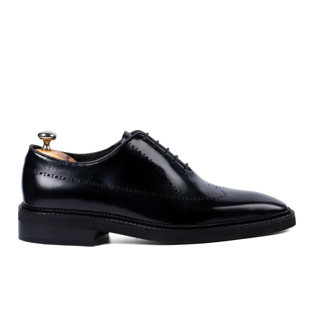 Lucas Shoes Elegant 906 pantofi barbati negru semilac piele
