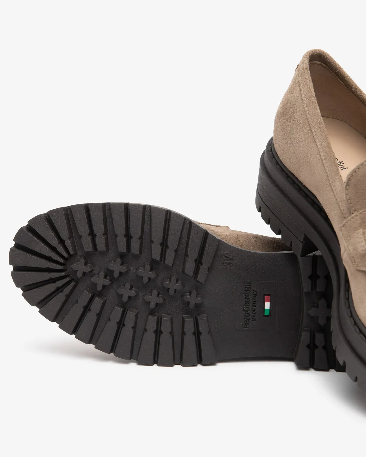 Mocasini NeroGiardini piele întoarsă toc 40 mm