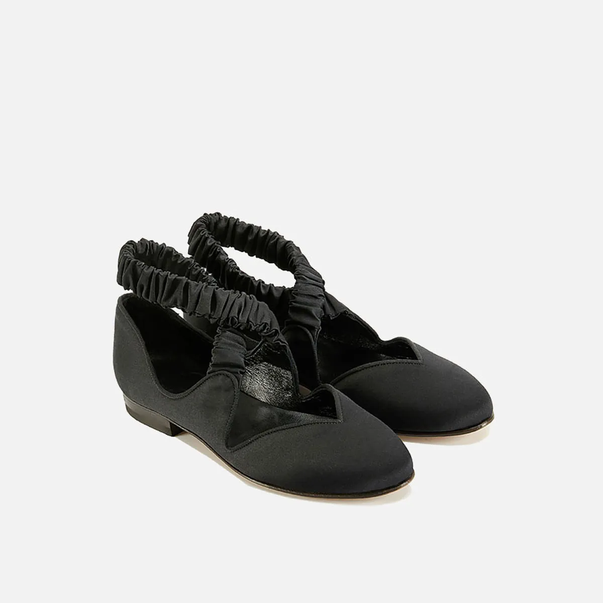 Cecilia Bringheli Saracina balerini negri satin matase elastici