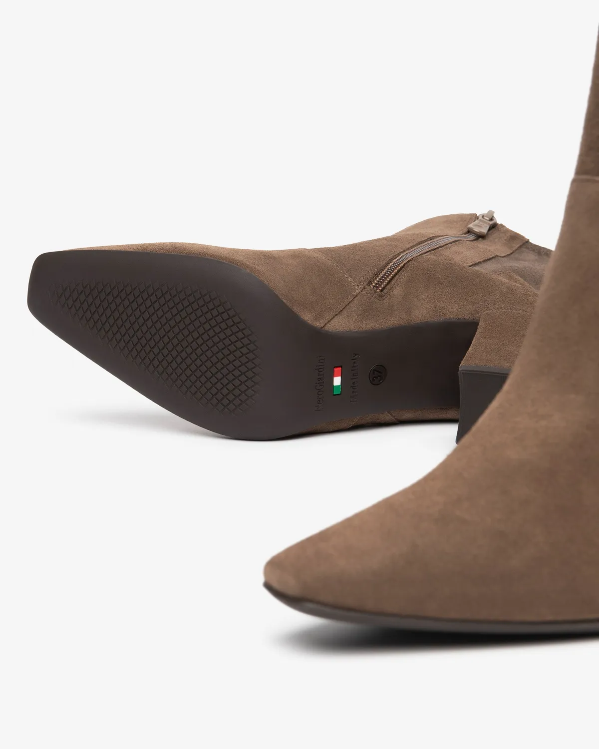 NeroGiardini botine dama piele intoarsa toc 75 mm