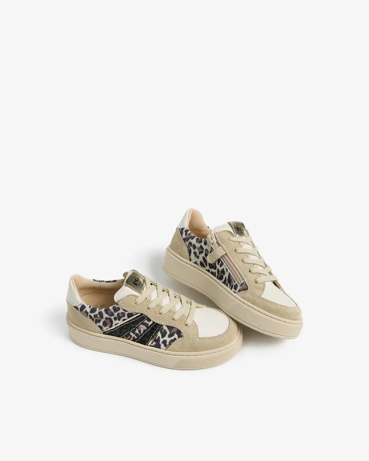 NeroGiardini Teen sneakers fete piele intoarsa usoare