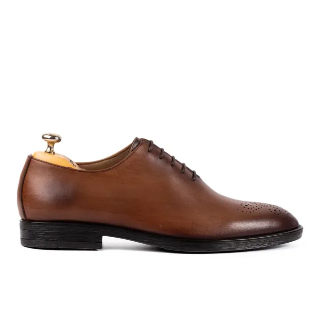 Lucas Shoes Elegant 900 pantofi barbati coniac piele