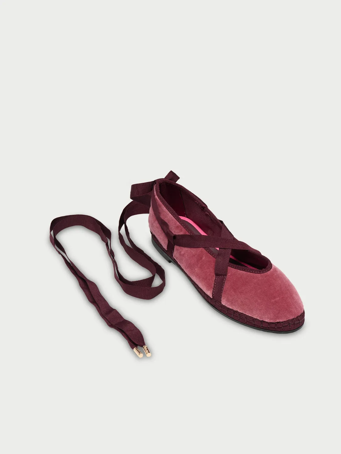 Flagelus Ribbon O'Brien pantofi catifea roz cu siret