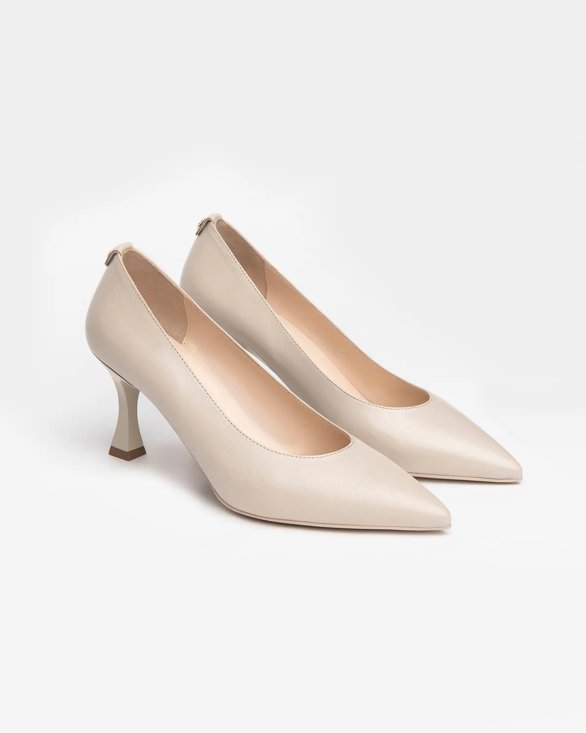 NeroGiardini pantofi decupați piele damă eleganți