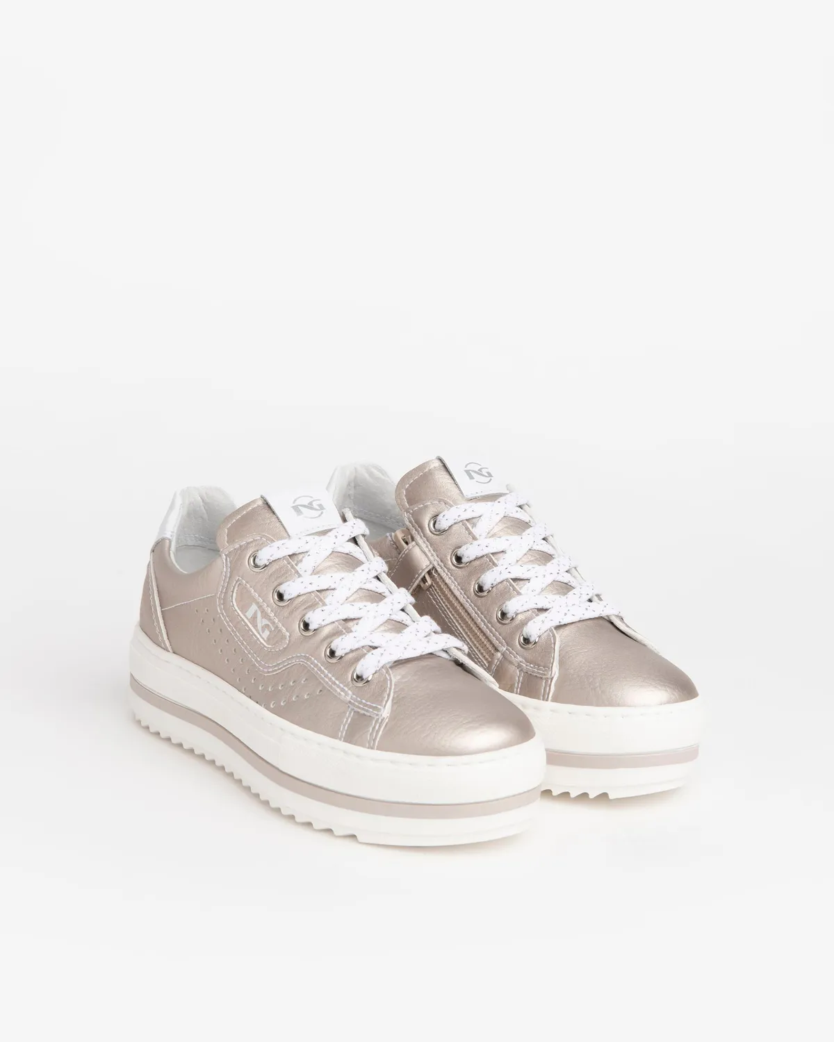Sneakers fete NeroGiardini DryGo cu siret si fermoar