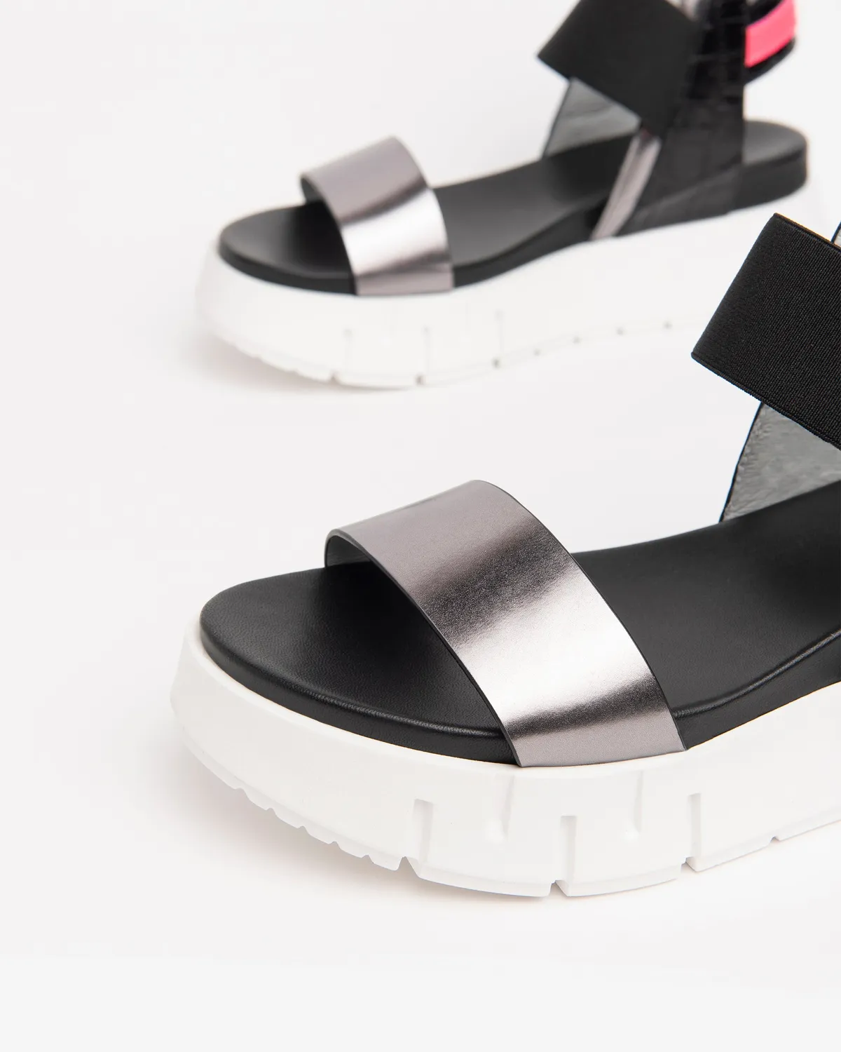 NeroGiardini sandale piele damă cu talpă sport 4cm