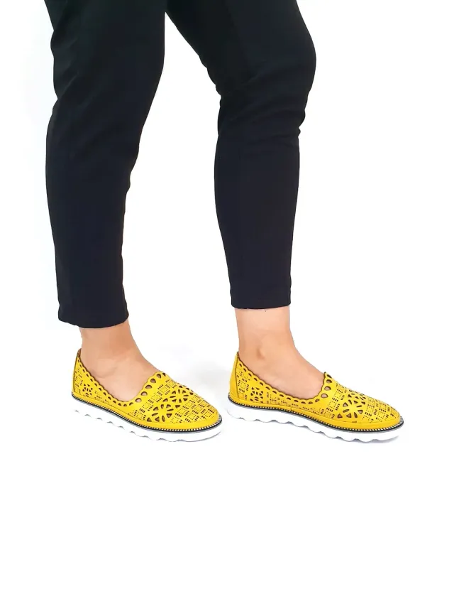 Catinca Shoes 970 GA pantofi damă piele galbeni perforați