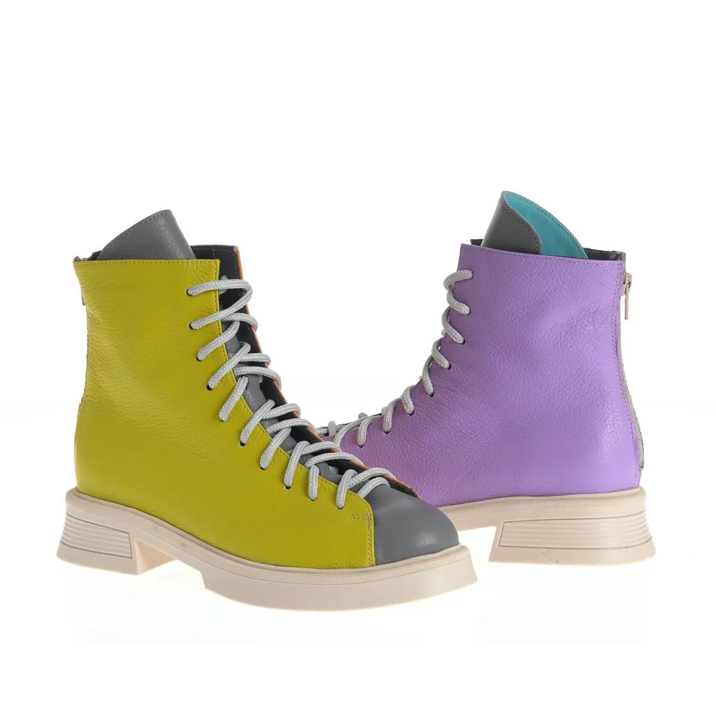 Ana Urbana Loredana bocanci multicolori piele