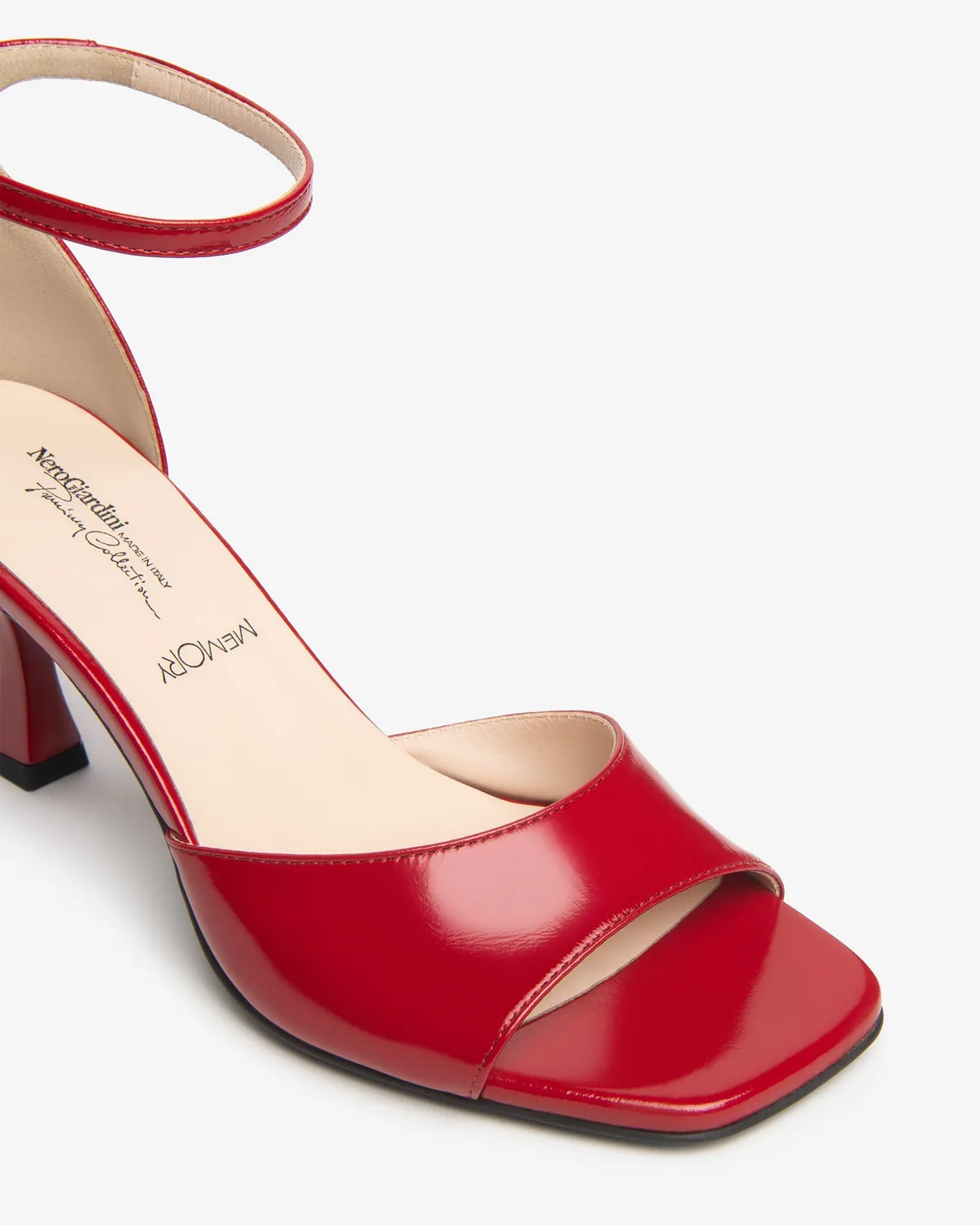 NeroGiardini Premium sandale dama piele vara