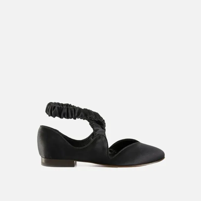 Cecilia Bringheli Saracina balerini negri satin matase elastici