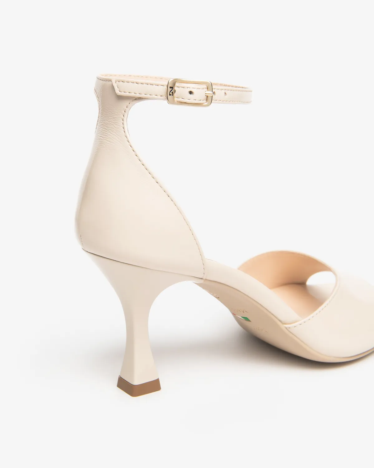 NeroGiardini Sandale damă piele mireasă