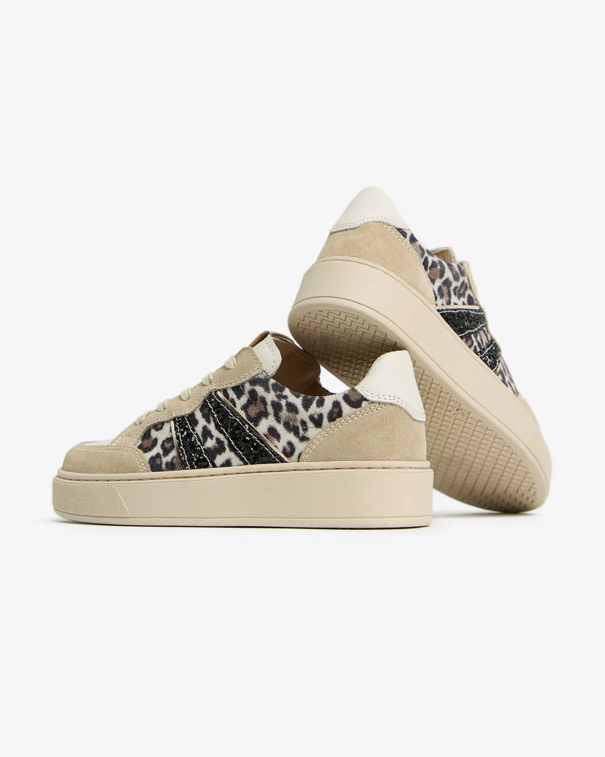 NeroGiardini Teen sneakers fete piele intoarsa usoare