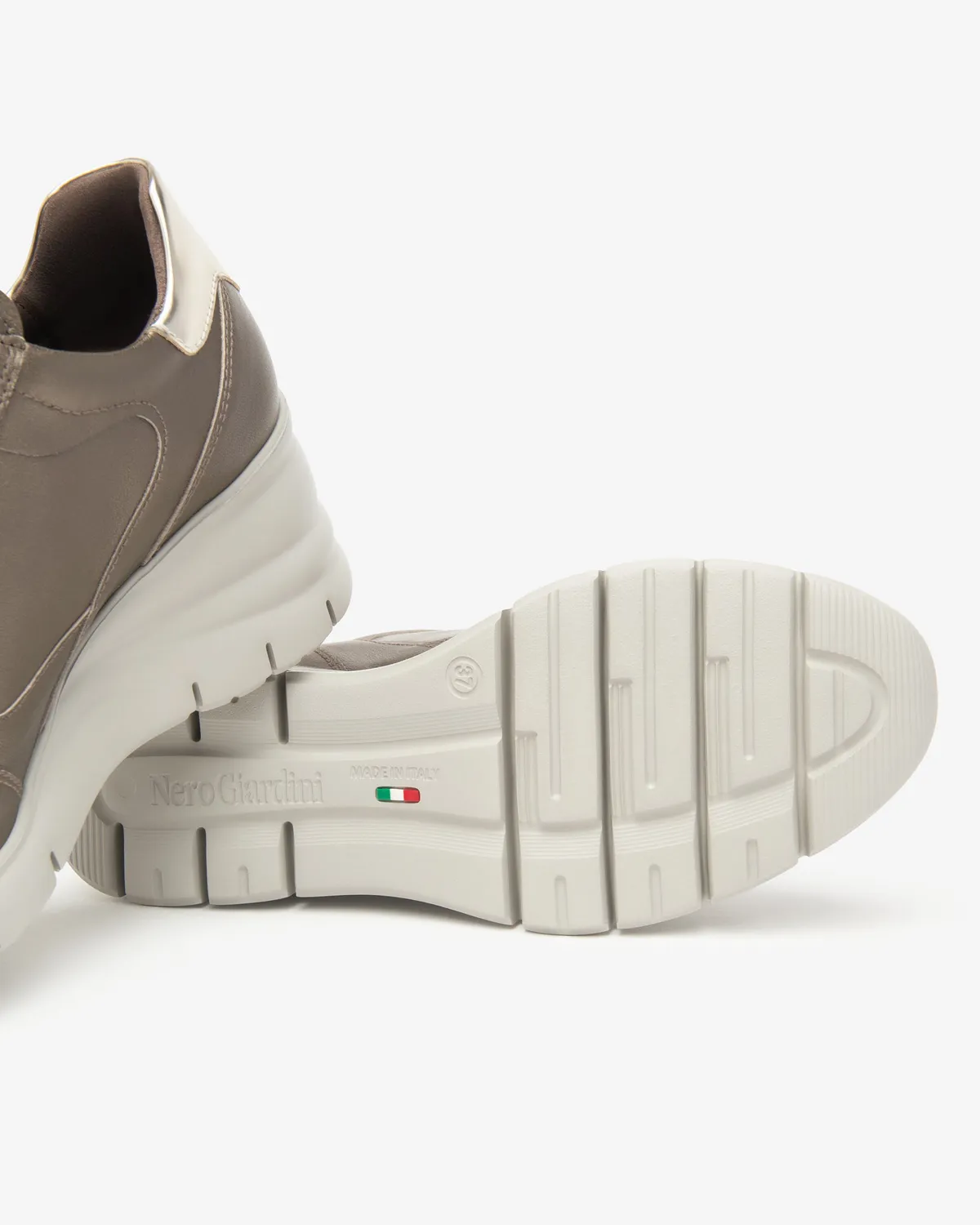 Sneakers dama NeroGiardini piele si material tehnic