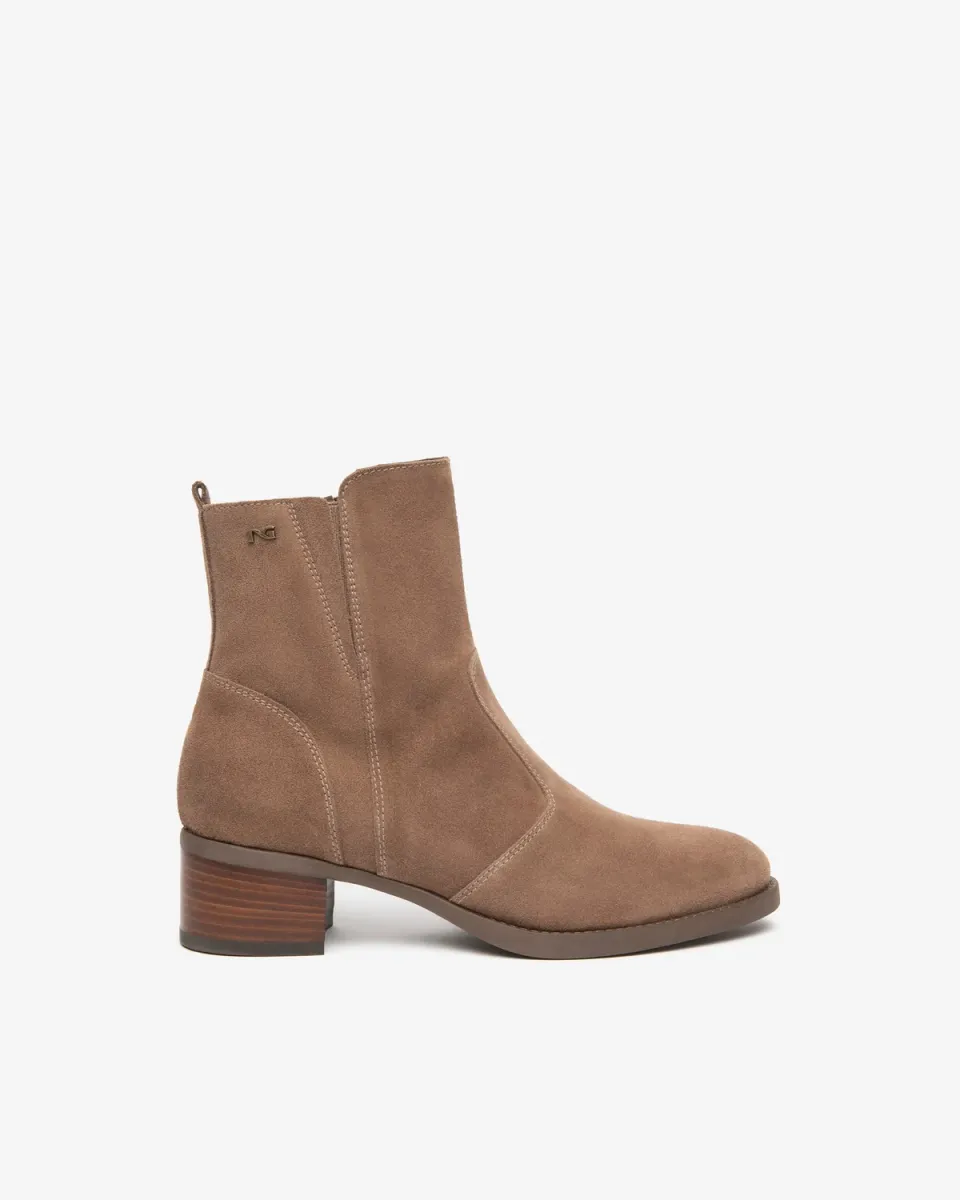 NeroGiardini botine dama piele intoarsa toc 40 mm