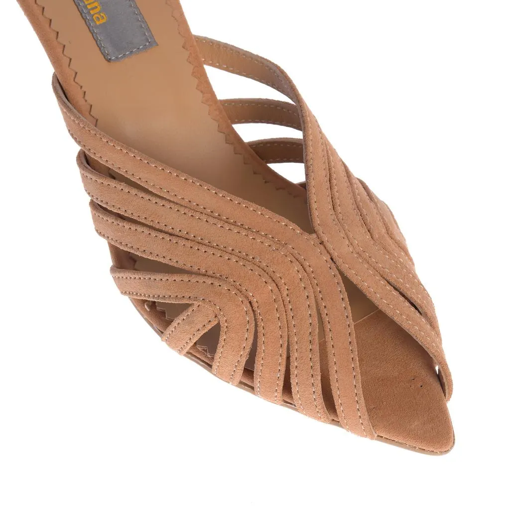 Ana Urbana Medellin saboti camel piele intoarsa