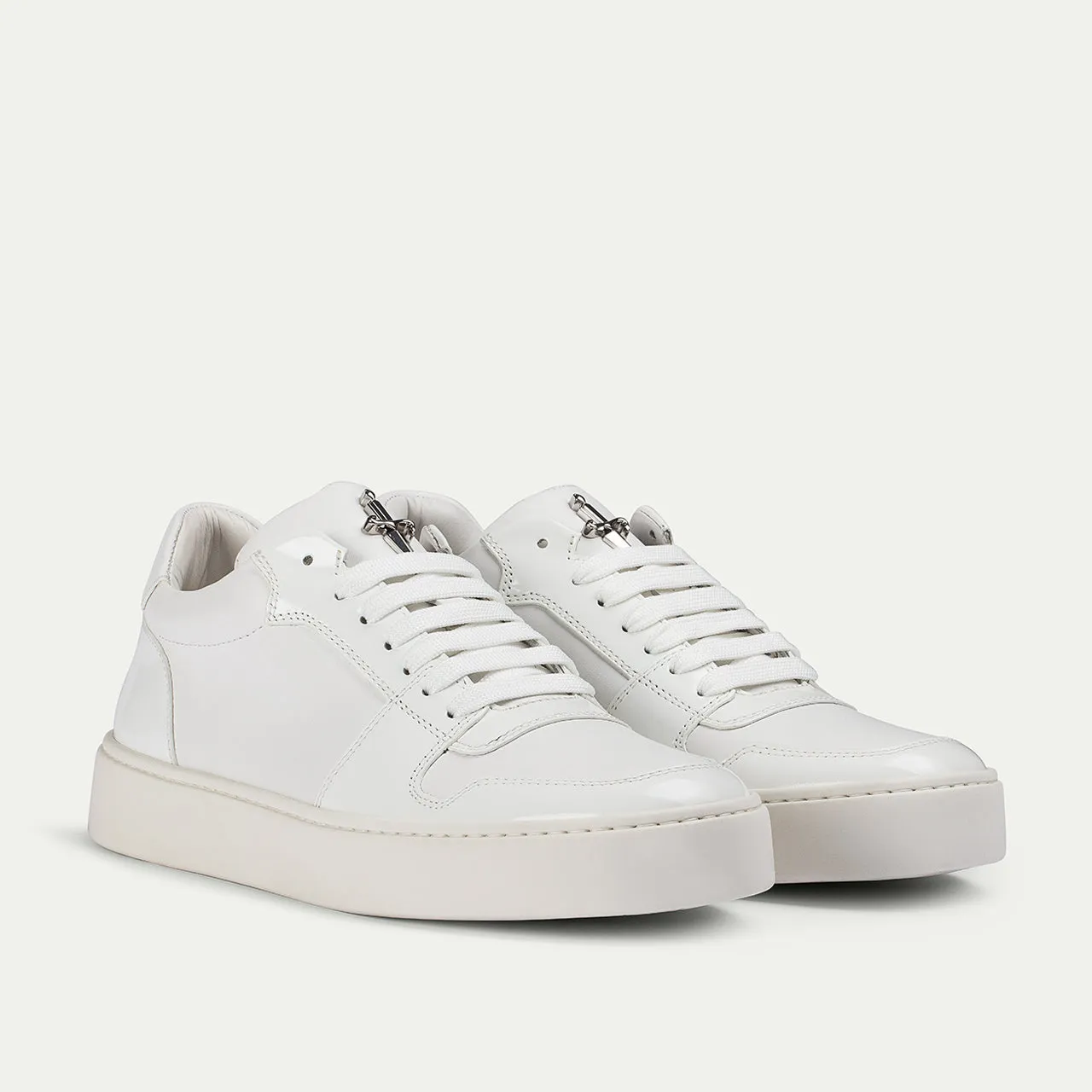 Cesare Paciotti Linea Oxford pantofi albi piele lacuita